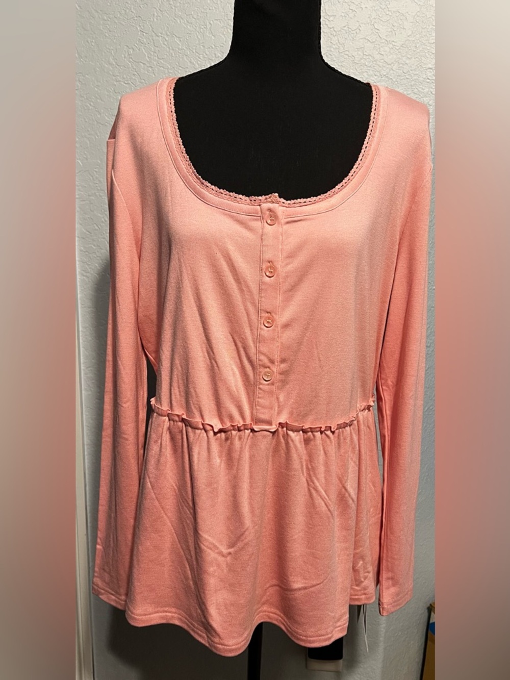 Roschico Soft Pink Half Button-Front Long Sleeve Top NWT - Picture 2 of 6